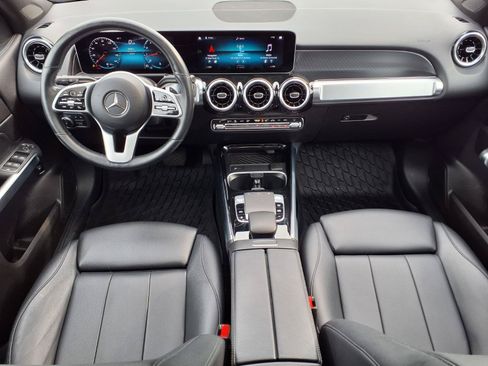 Used 2020 Mercedes-Benz GLB 250 4MATIC image 16