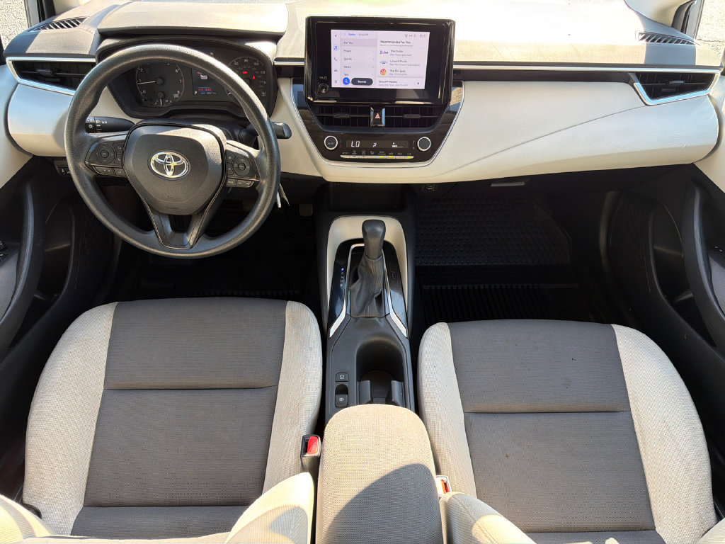 Used 2024 Toyota Corolla LE FWD image 27