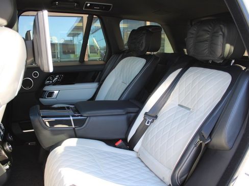 Used 2020 Land Rover Range Rover SV Autobiography Dynamic image 55