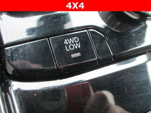 Used 2022 Jeep Grand Cherokee Overland w/ Luxury Tech Group IV image 26