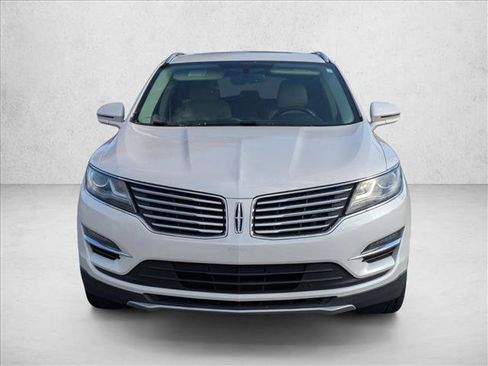 Used 2017 Lincoln MKC Select w/ Select Plus Package image 2