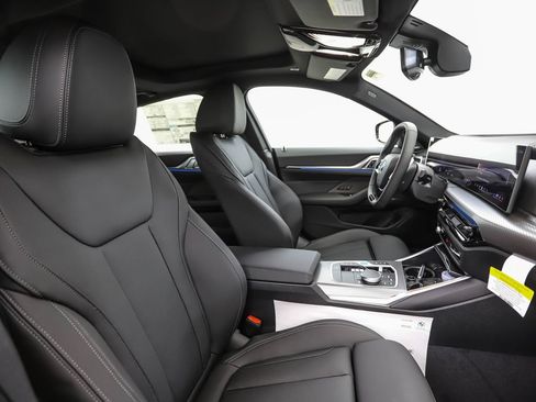 New 2026 BMW i4 xDrive40i w/ Premium Package AWD/4WD image 31