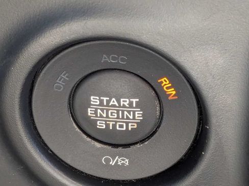 Used 2021 Jeep Wrangler Unlimited Sport AWD/4WD image 31