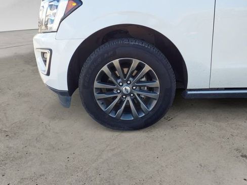Used 2021 Ford Expedition Limited AWD/4WD image 14