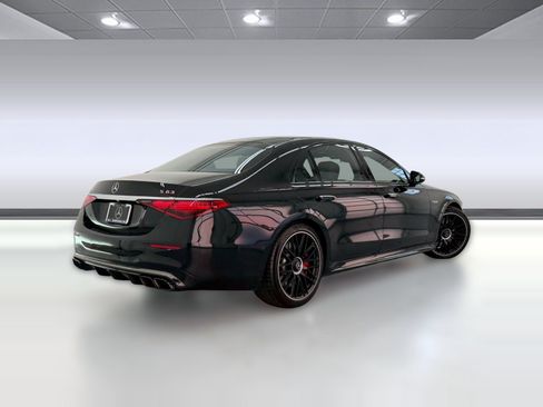 Used 2025 Mercedes-Benz S 63 AMG S image 8