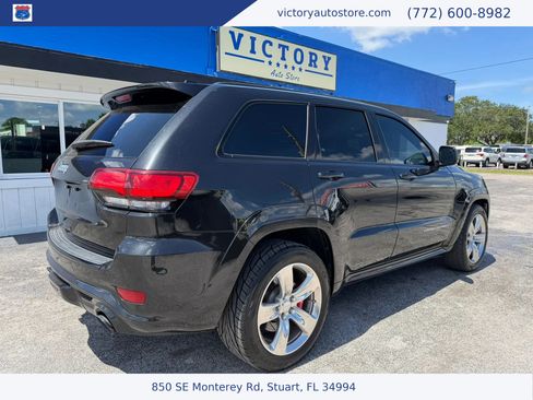 Used 2016 Jeep Grand Cherokee SRT AWD/4WD image 6