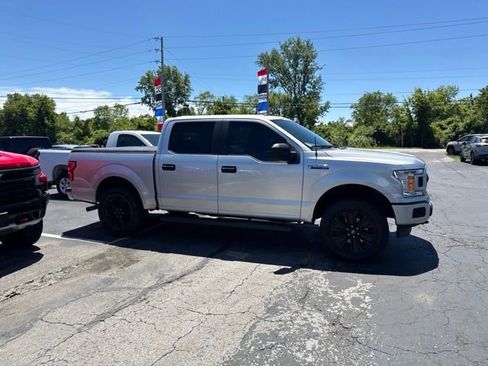 Used 2019 Ford F150 XL w/ Equipment Group 101A Mid AWD/4WD image 3