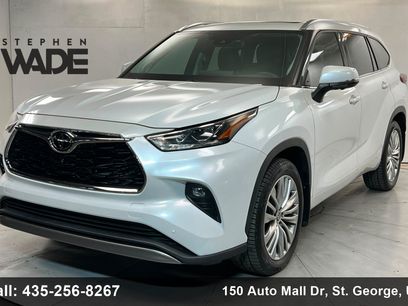 Used 2023 Toyota Highlander Platinum