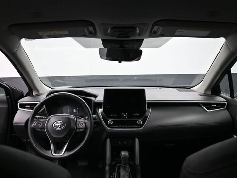 Certified 2025 Toyota Corolla Cross XLE AWD/4WD image 25
