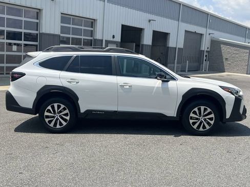 Certified 2023 Subaru Outback Premium AWD/4WD image 14