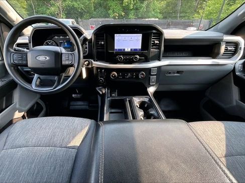 Used 2022 Ford F150 XL w/ Equipment Group 101A High AWD/4WD image 16