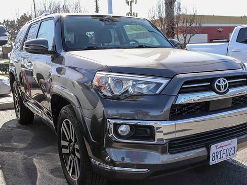 Used 2020 Toyota 4Runner Limited image 4