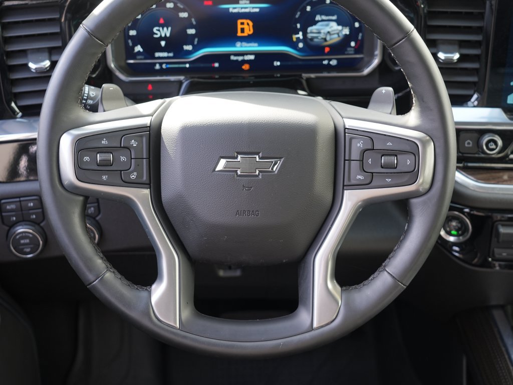 Used 2024 Chevrolet Silverado 1500 RST w/ Redline Edition AWD/4WD image 25