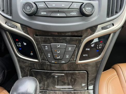 Used 2016 Buick LaCrosse Leather FWD image 19