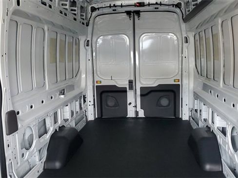 New 2026 Ford Transit 350 148 High Roof Extended image 40