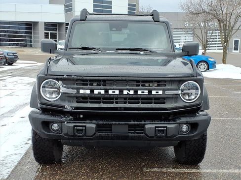 Used 2024 Ford Bronco Black Diamond image 8