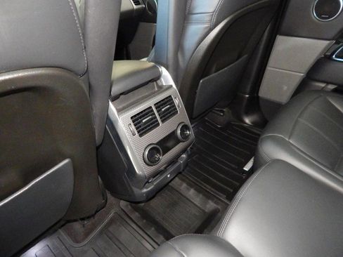 Used 2018 Land Rover Range Rover Sport Supercharged image 28