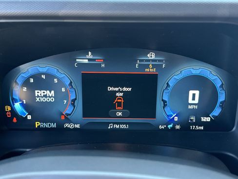 New 2025 Ford Bronco Badlands image 13