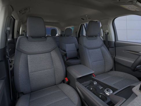 New 2026 Ford Explorer Active image 10