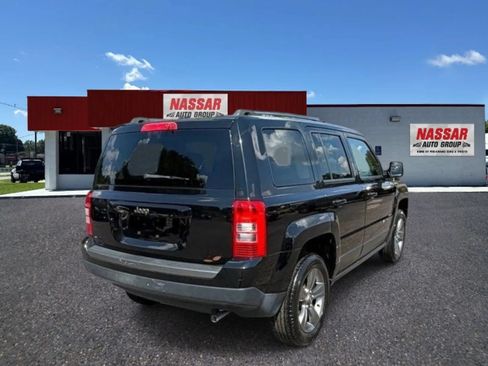 Used 2016 Jeep Patriot Sport w/ Power Value Group FWD image 5