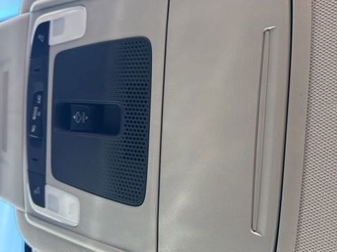 Used 2025 Honda CR-V EX-L image 34