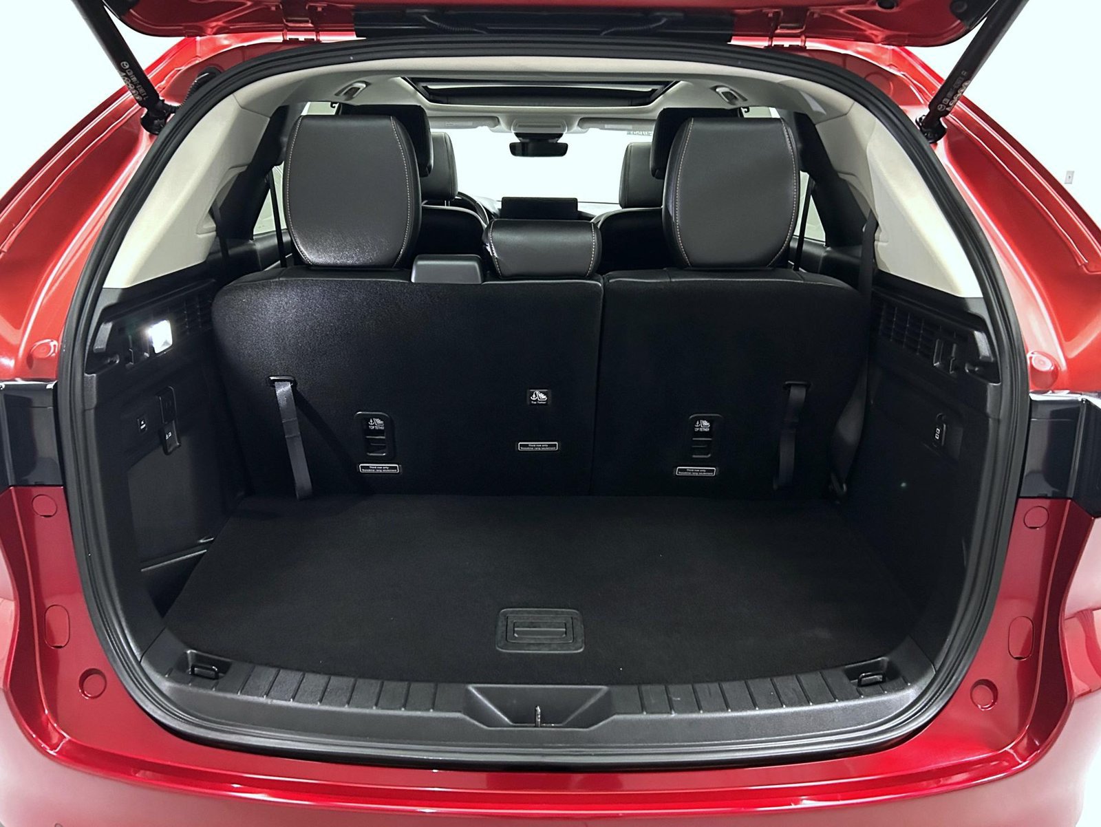 Certified 2025 MAZDA CX-90 Plug-In Hybrid w/Premium Sport AWD/4WD image 9