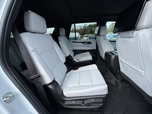 New 2026 Chevrolet Tahoe Premier image 25