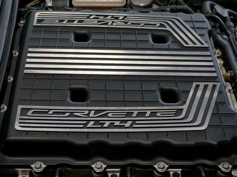 Used 2017 Chevrolet Corvette Z06 RWD image 64