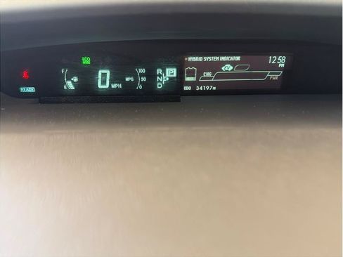 Used 2013 Toyota Prius Three w/ Solar Roof Pkg FWD image 16