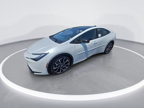 New 2025 Toyota Prius Plug-In Hybrid w/ Limited Premium Package image 4