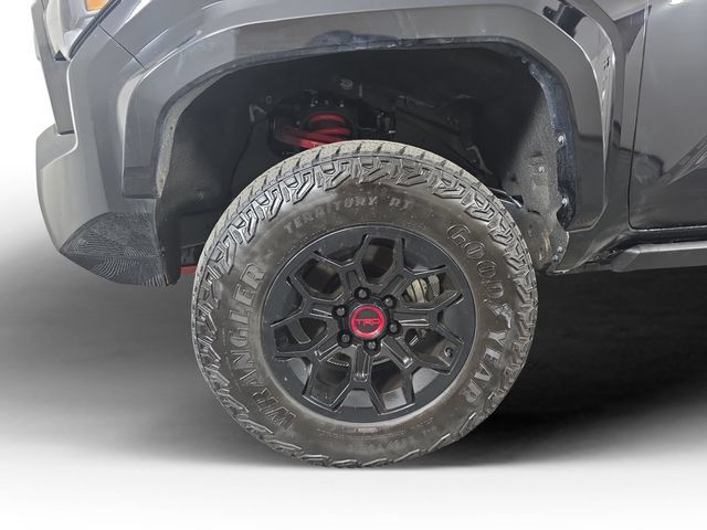 Used 2025 Toyota Tacoma TRD Pro AWD/4WD image 10