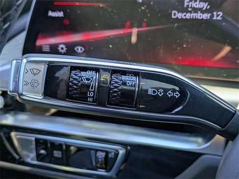 New 2026 Cadillac Lyriq V image 29