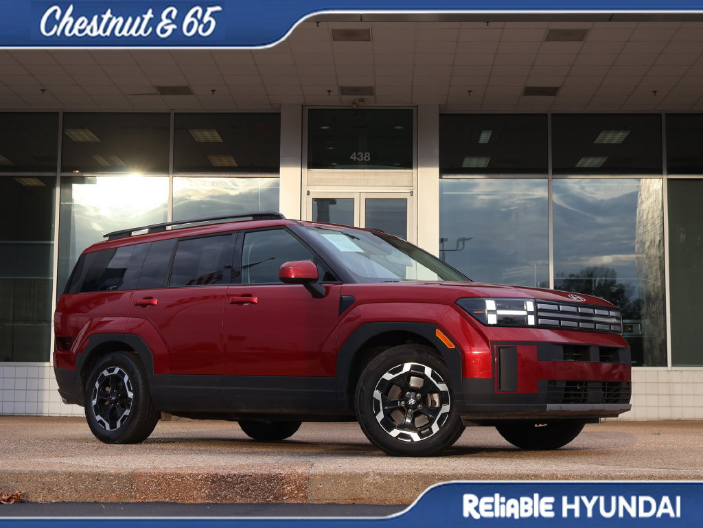 Used 2025 Hyundai Santa Fe SEL AWD/4WD image 2