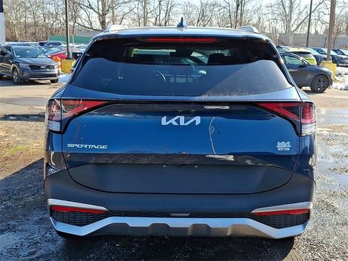 Certified 2023 Kia Sportage EX image 5