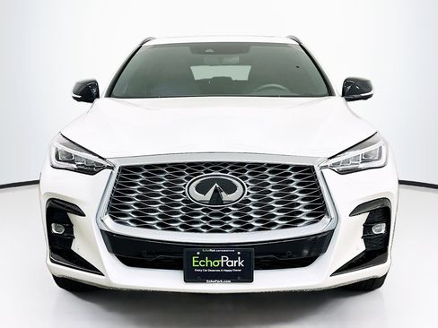 Used 2023 INFINITI QX55 Essential image 2