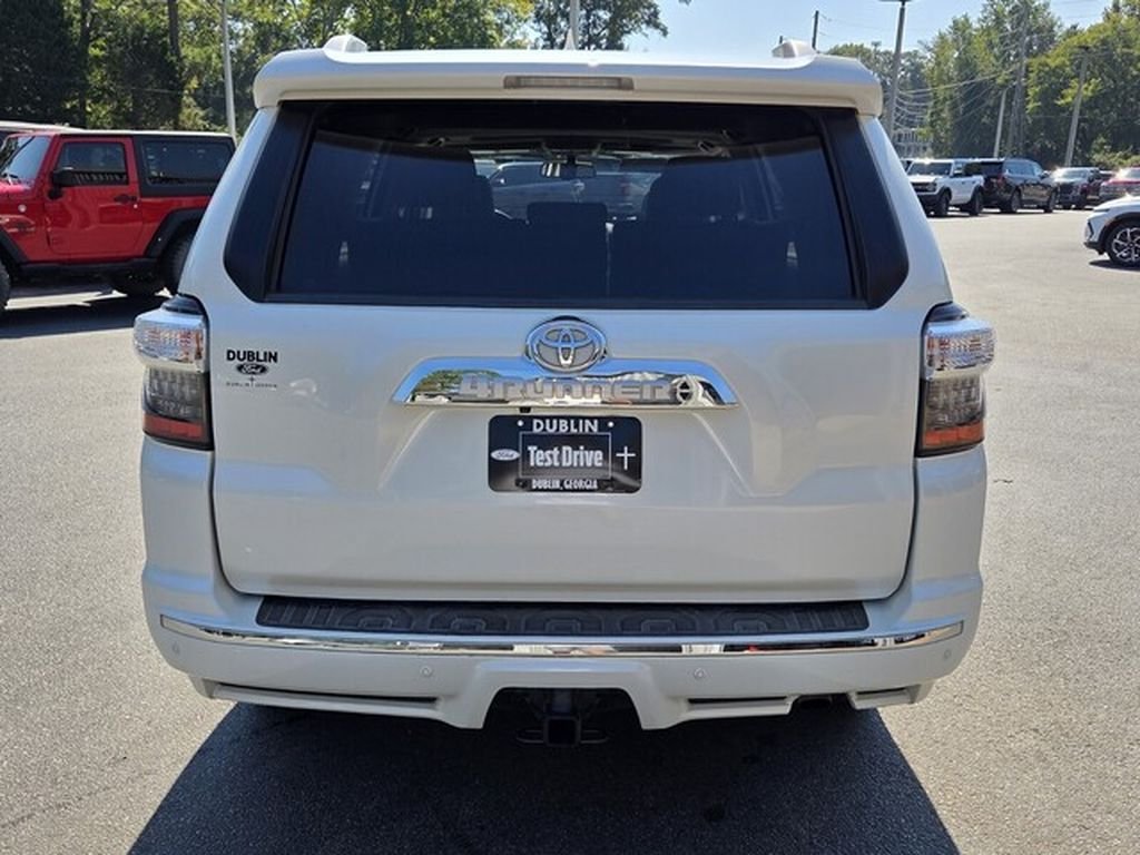 Used 2018 Toyota 4Runner Limited RWD image 12