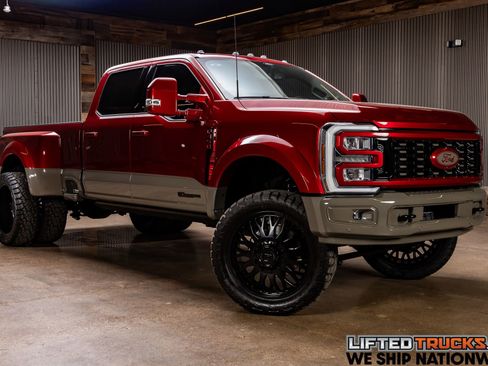 Used 2026 Ford F450 King Ranch w/ FX4 Off-Road Package image 1