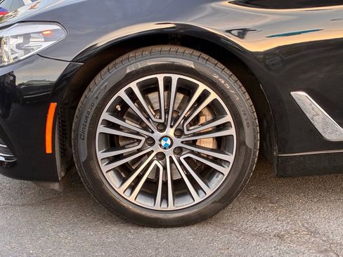 Used 2019 BMW 530i xDrive AWD/4WD image 47