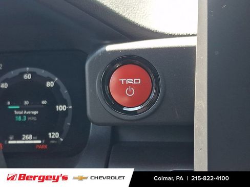 Used 2025 Toyota 4Runner TRD Off-Road AWD/4WD image 27