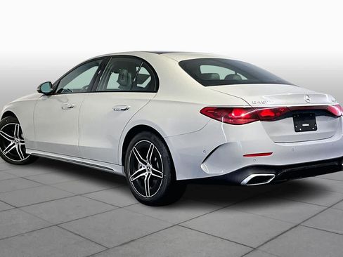 New 2026 Mercedes-Benz E 450 4MATIC Sedan image 3
