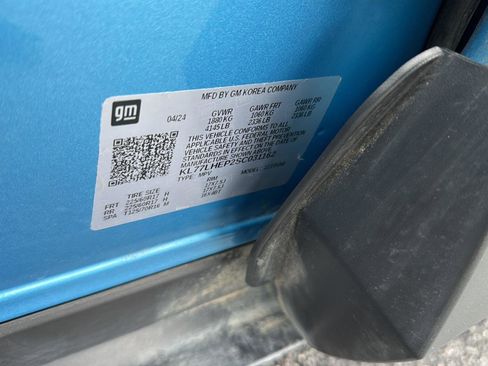 Certified 2025 Chevrolet Trax LT w/ Driver Confidence Package image 37