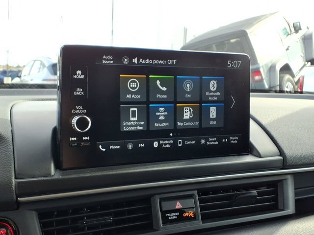 Used 2025 Honda Pilot EX-L image 11