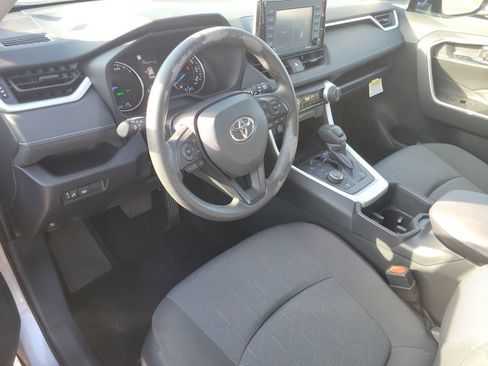 Used 2022 Toyota RAV4 XLE image 18