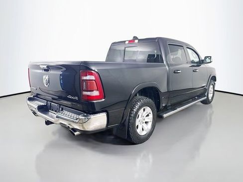 Used 2022 RAM 1500 Laramie AWD/4WD image 7
