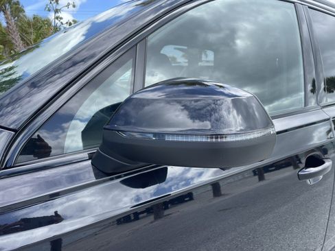 Used 2020 Audi SQ7 Prestige w/ Prestige Package image 25