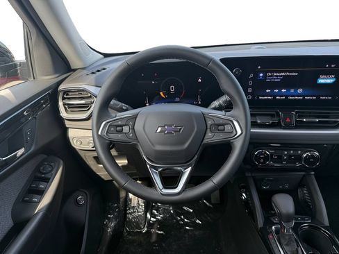 New 2026 Chevrolet TrailBlazer LT w/ Convenience Package AWD/4WD image 12