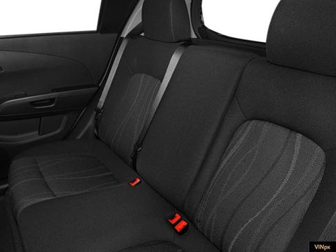 Used 2014 Chevrolet Sonic LT image 13