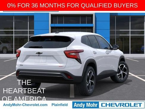 New 2026 Chevrolet Trax RS w/ Sunroof Package FWD image 6