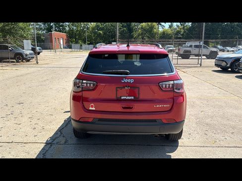 Used 2019 Jeep Compass Limited FWD image 29