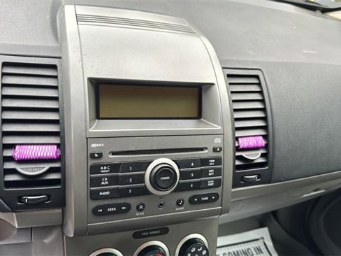 Used 2008 Nissan Sentra 2.0 S image 12